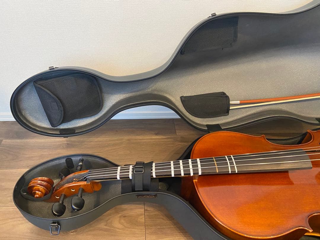 チェロ本体・付属品・ハードケース