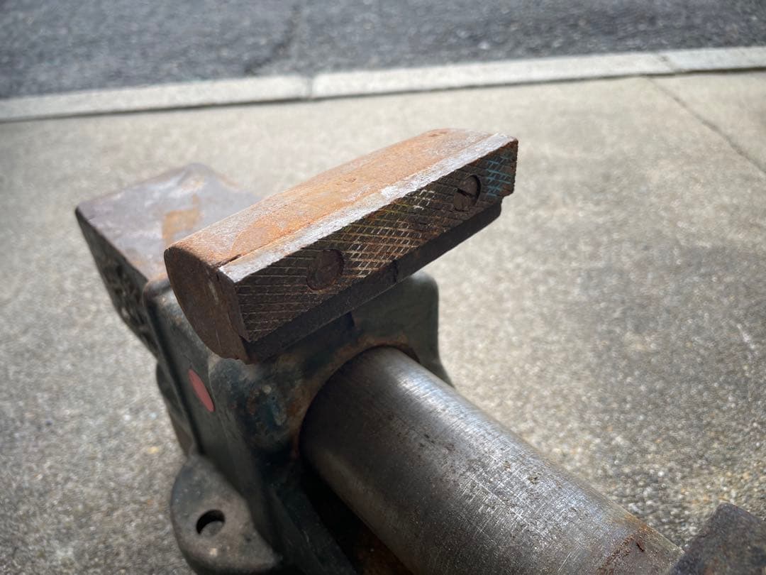 バイス 万力 100 DIY ナベヤ 日曜大工 金属加工