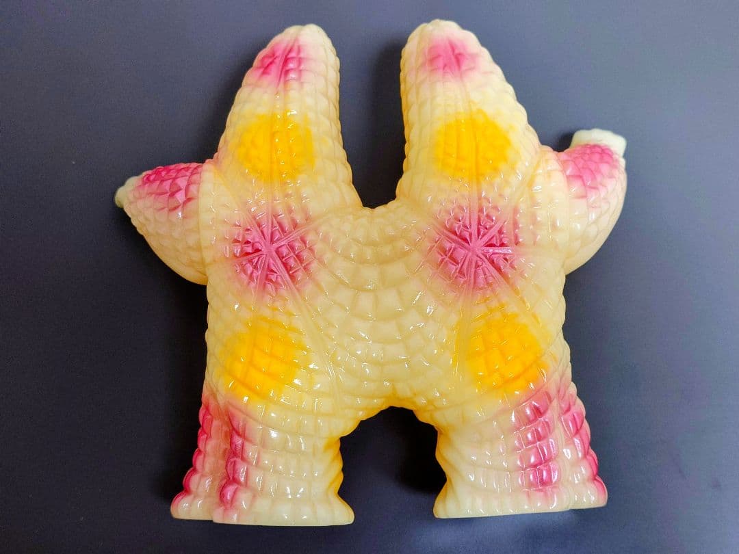 ぺスター Ｍ１号 ソフビ 蓄光