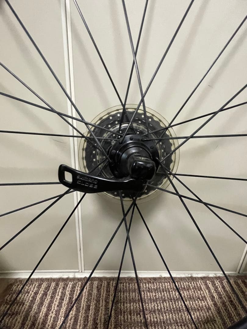 シマノ　ホイールタイヤ付　700✖️28