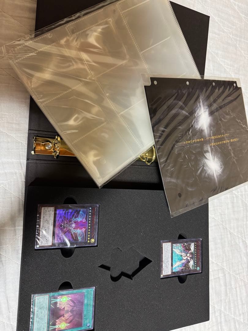 【中身未開封】遊戯王　ナンバーズコンプリートファイル