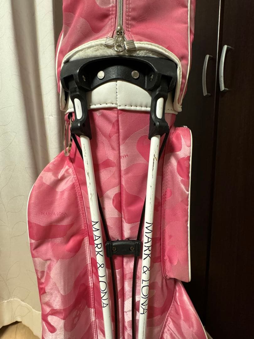 マークアンドロナ　キャディーバッグ