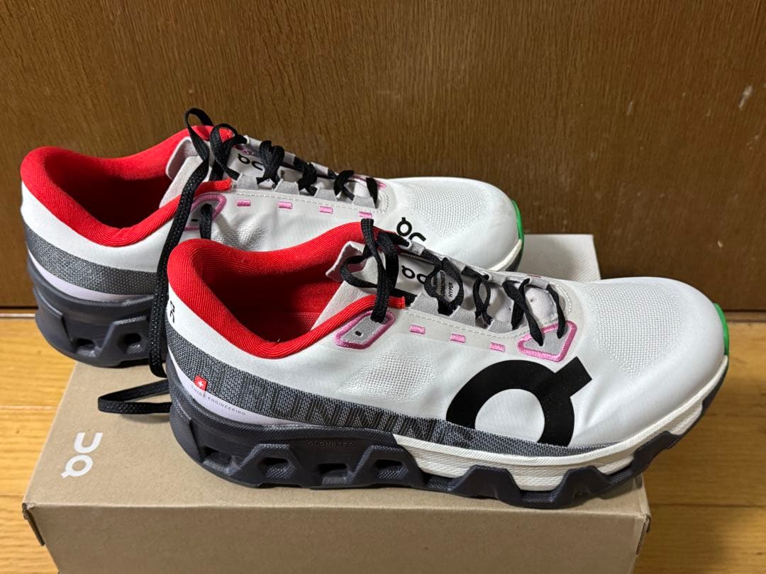 On クラウドモンスターハイパー　27.0cm