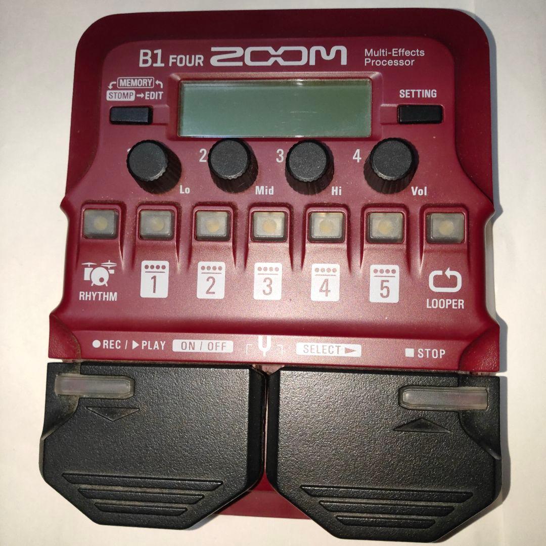 ZOOM B1 FOUR ベースマルチ 専用袋とUSBケーブル付き