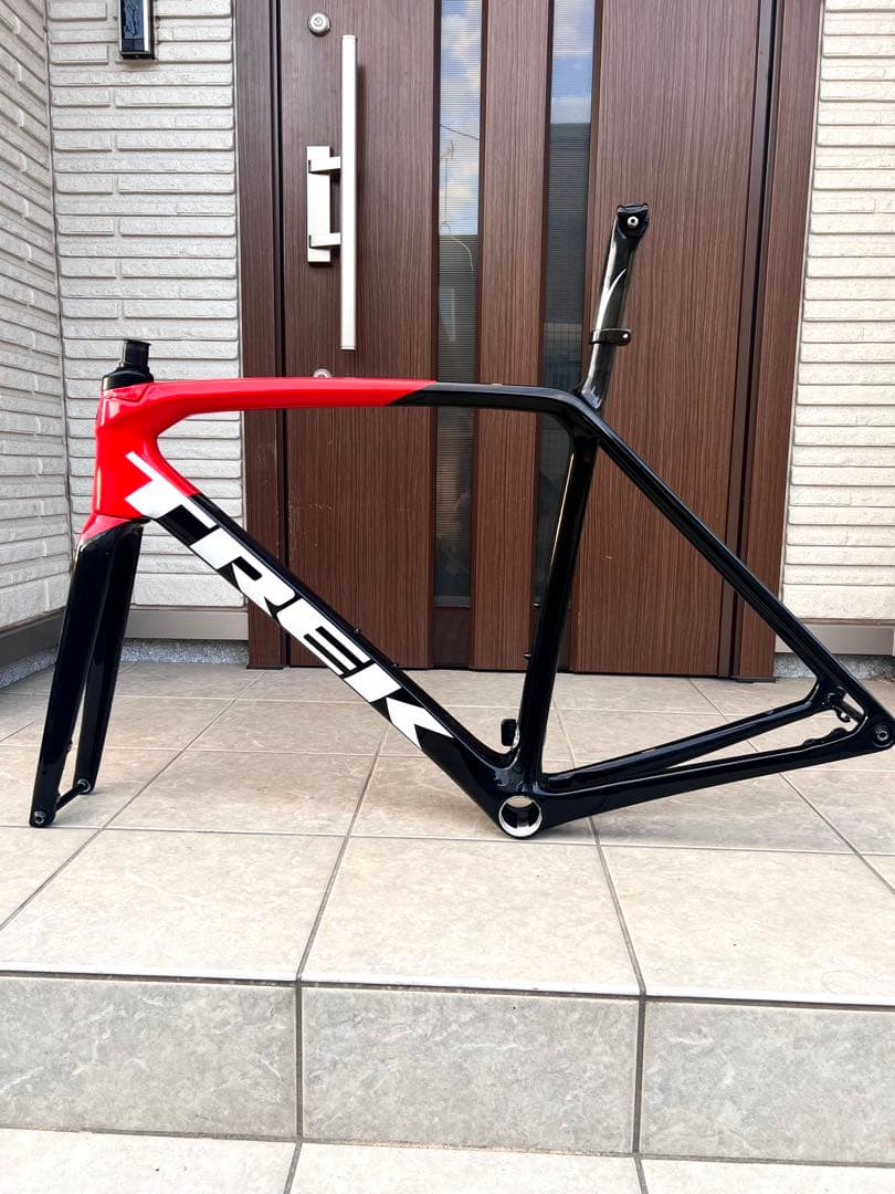 美品 TREK エモンダ SL6 disc 56 カーボンフレーム&シートポスト