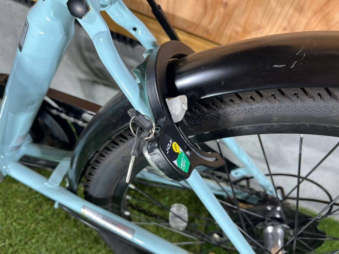 お引き取り限定 マルイシ グラウス 22インチ 外装6段ギア オートライト仕様