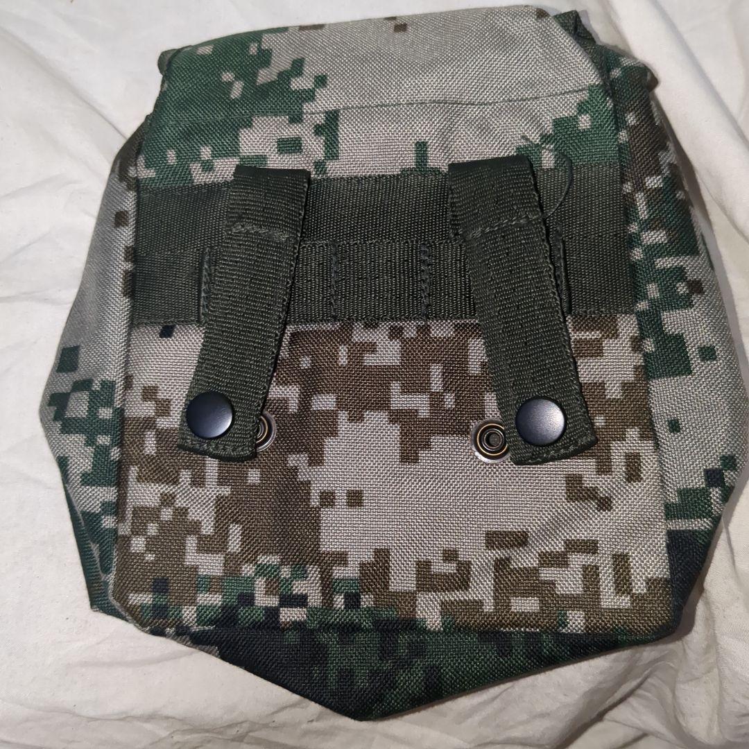 06式通用単兵携行具　中国人民解放軍タクティカルベスト　ポーチ多数あり　中国軍