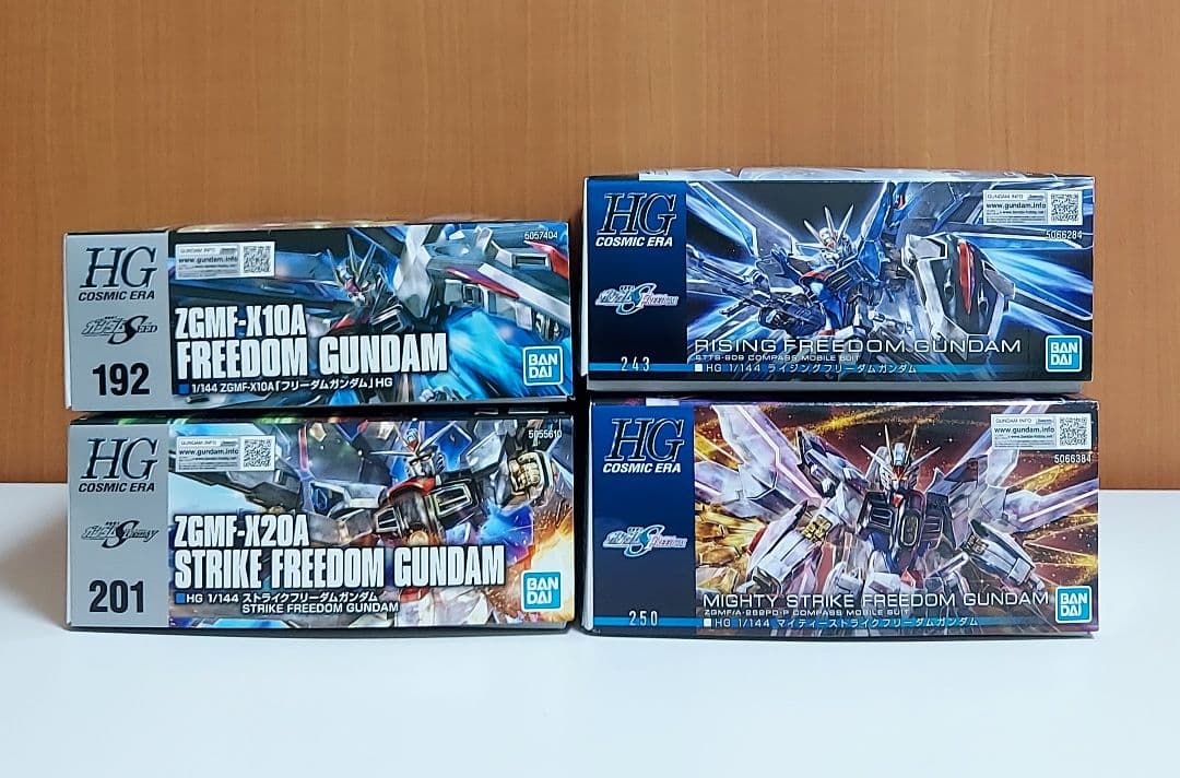 ガンプラ HGCE SEEDFREEDOM 4体セット