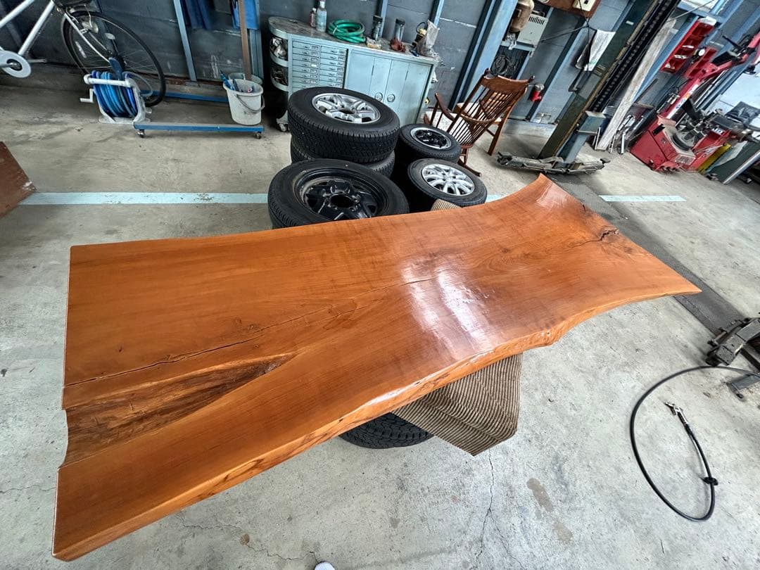 【天然梅の木一枚板】横172cm 光沢仕上げ 無垢材 看板 カウンター 店舗什器