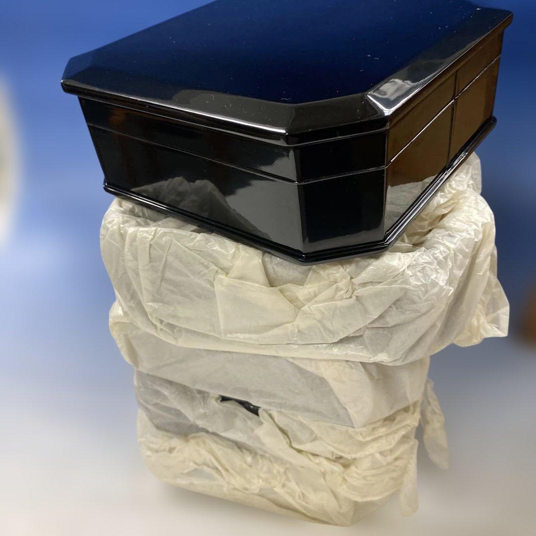 縁高　五重（客）真塗り利休型（輪島塗）