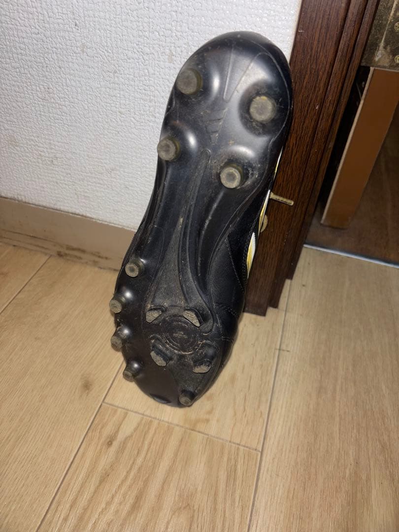 コパアイコン サッカーシューズ 黒/白