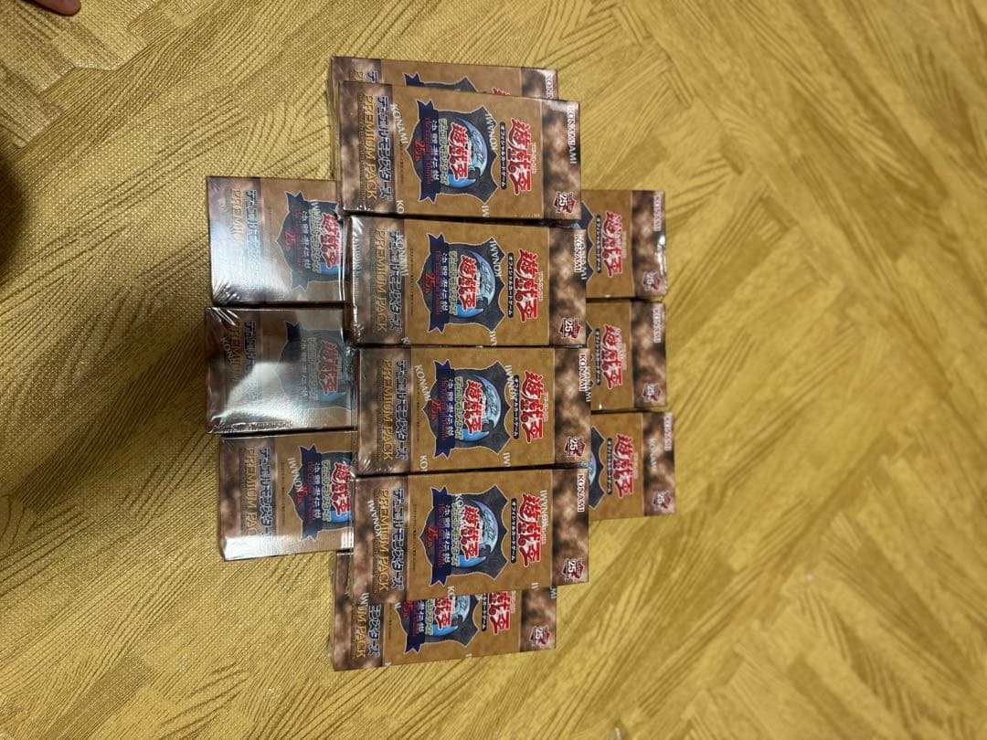 遊戯王OCG 25周年　決闘者伝説　全セット+ブルーアイズ、ブラマジ額縁入り