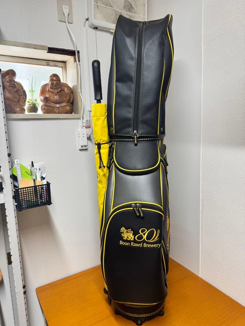 SINGHA アンブレラ付き　キャディバッグ ブラック/イエロー