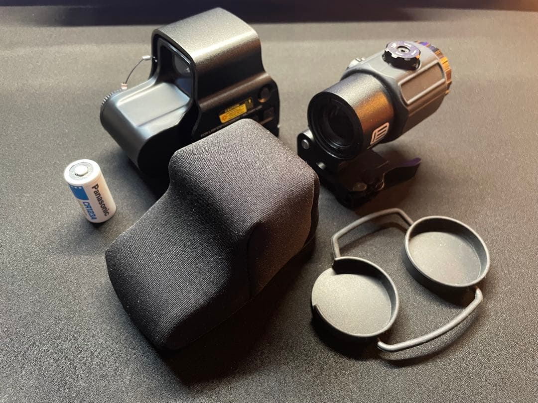 ホロサイト　マグニファイア ブラック 付属品あり