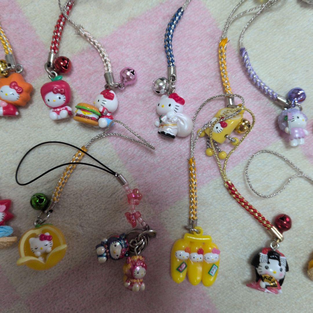 御当地キティ　ストラップ