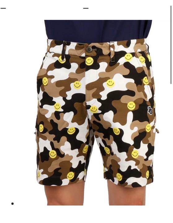 人気完売パーリーゲイツストレッチリップ カモ×ニコプリントショートパンツサイズ6