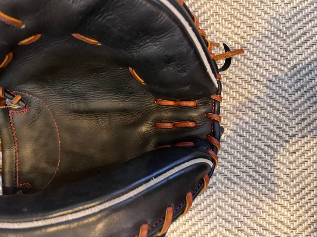 ハタケヤマ　硬式用キャッチャーミット PBW-7208B 廃盤モデル