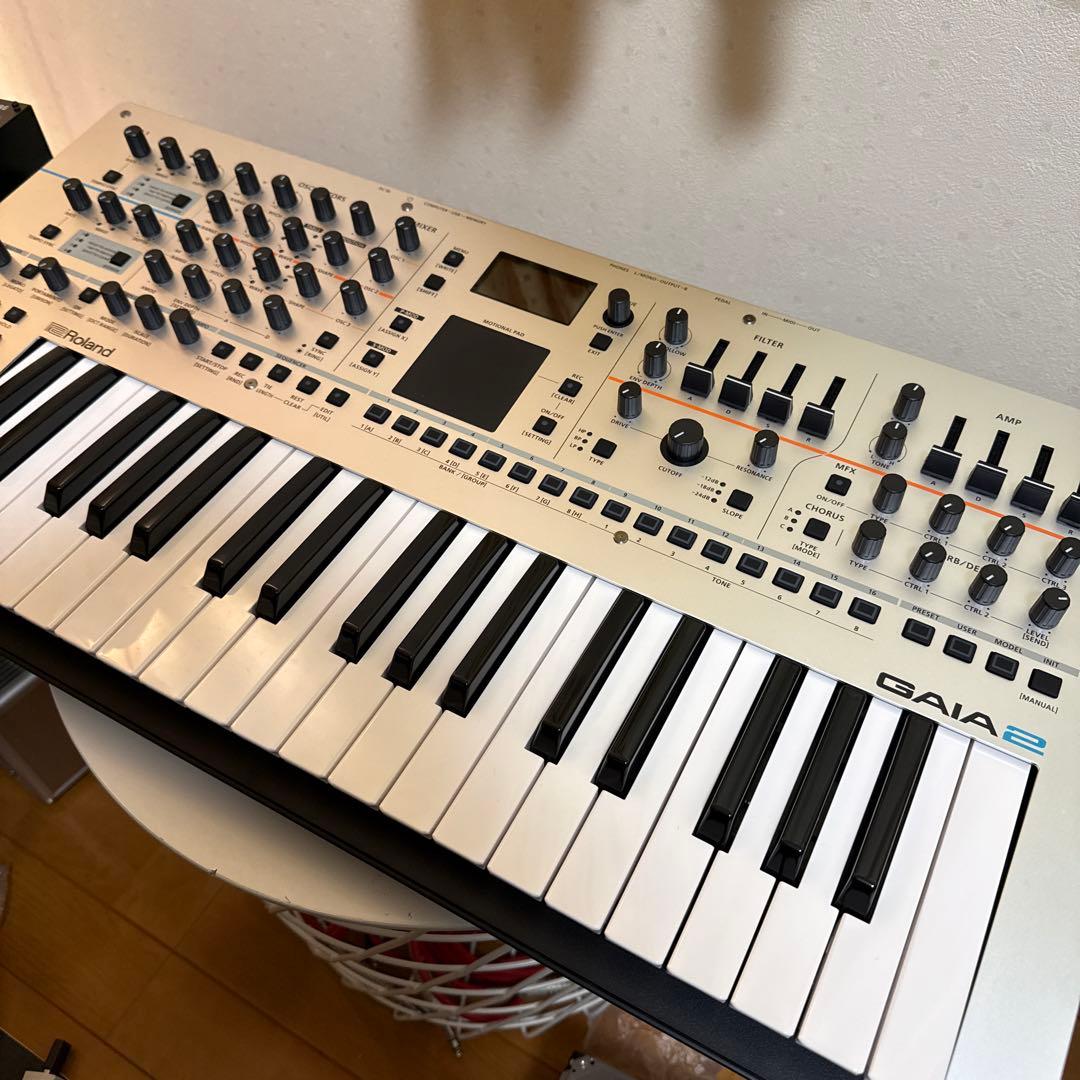 【新品同様】Roland GAIA2 ローランド シンセサイザー