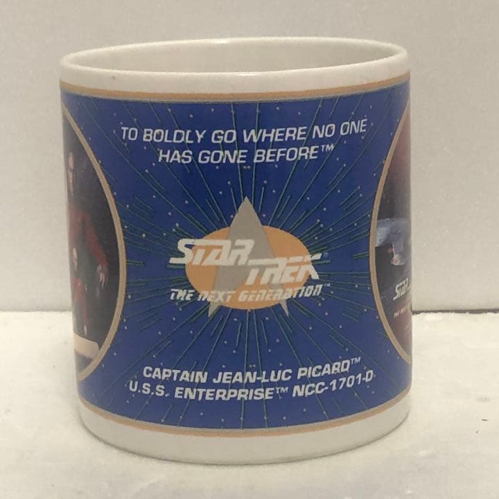 スタートレック　ＴＮＧ　ピカード、データ、ジャッジア　絵皿とマグカップ　セット