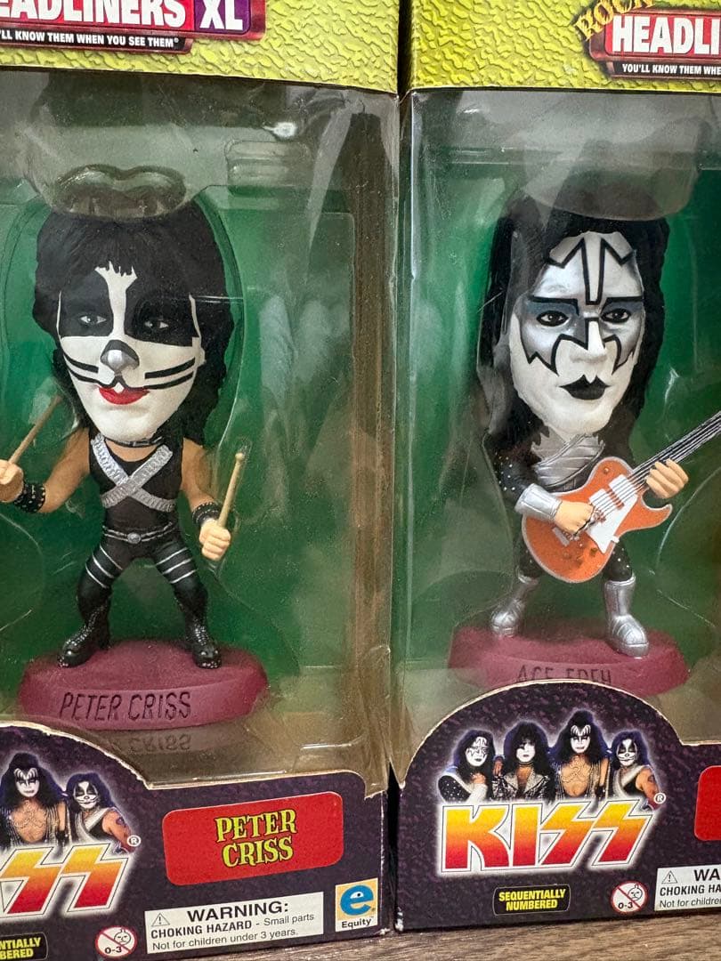 貴重！ KISS フィギュア 4体