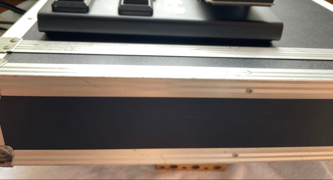 Line 6 POD XT PRO とFBV MK IIペダルとケース音出し確認