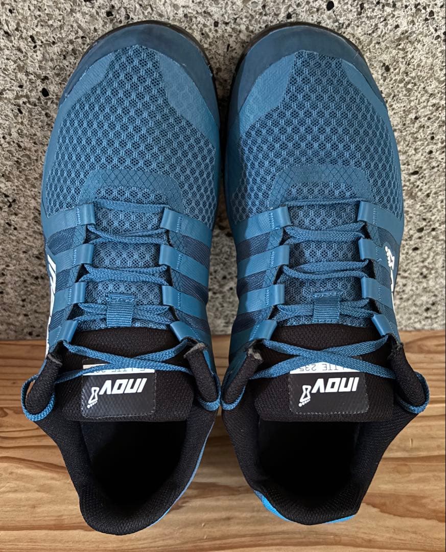 INOV-8 f-lite 235 inov8 トレーニング　イノヴェイト