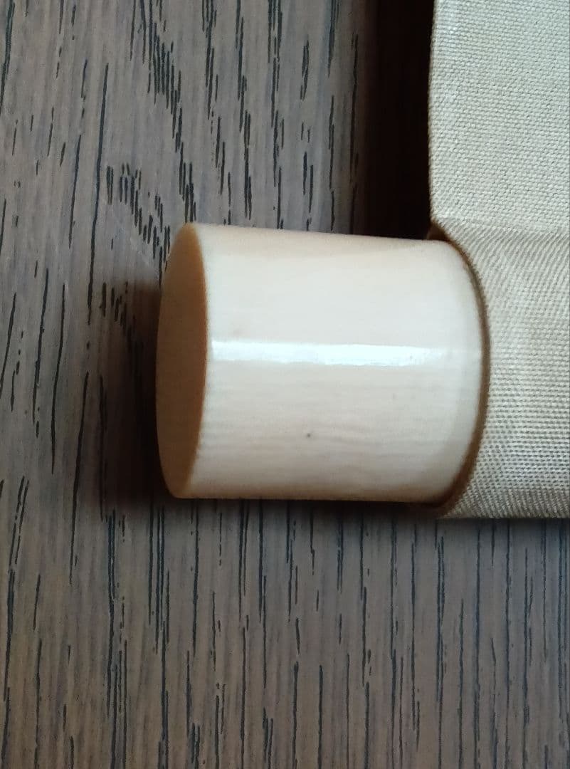 結城素明　題名矢車草　伊勢丹美術部シールあり　二重箱　共箱