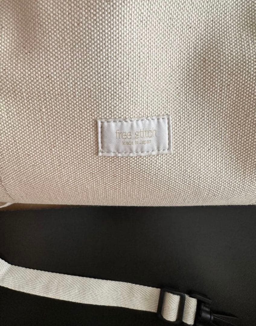 美品 フリーステッチ キャリーバッグ S