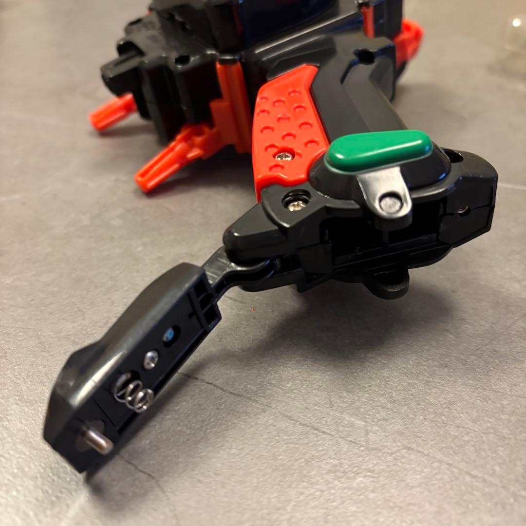 【レア品】【平成おもちゃ】爆転シュートべイブレード　　シューター3点セット