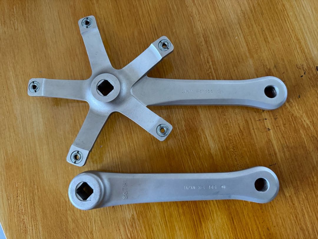 スギノクランク　2セット165mm