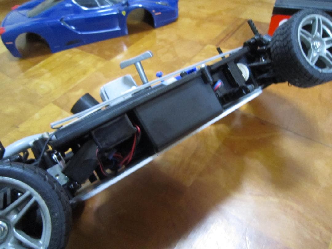 エンジン1発始動 1/10 タミヤ TG10 mk-1 フルメカ フェラーリ