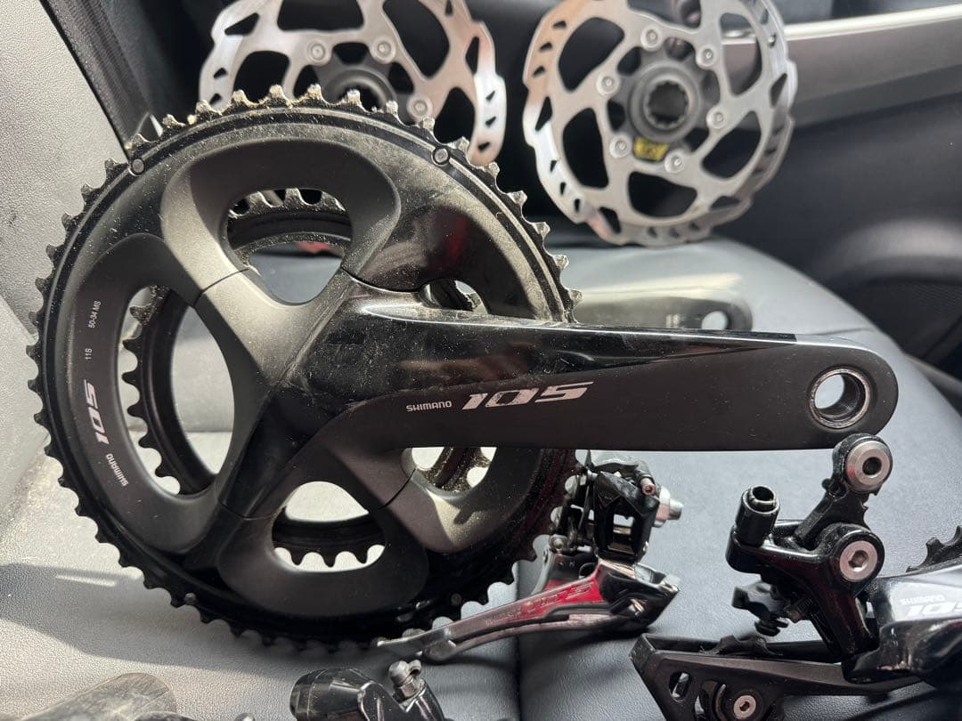 SHIMANO シマノ　105 グループセット　R7000 ディスク