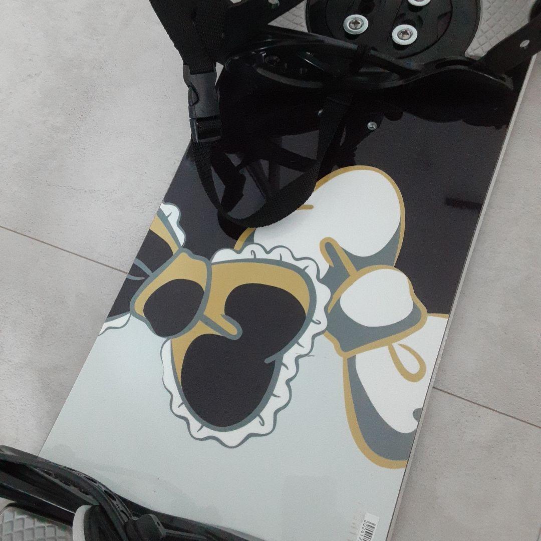 美品 ハローキティ スノーボードセット 135cm BXB ビンディング付き L