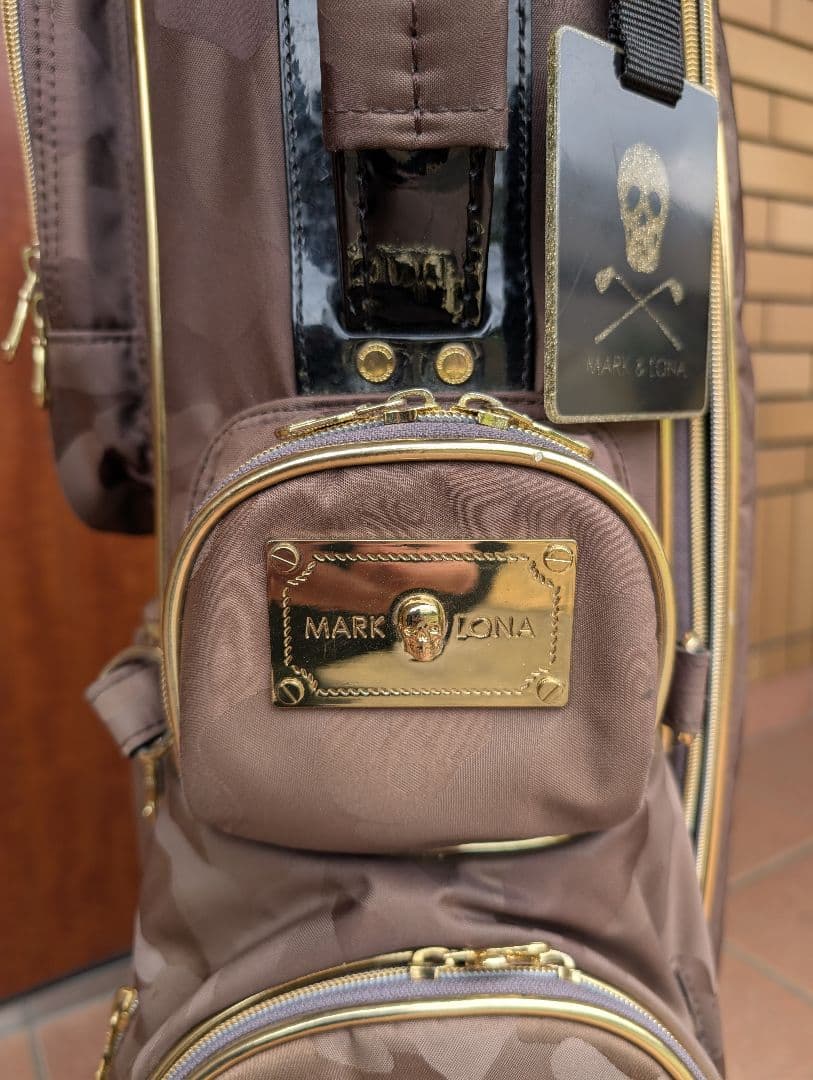 【美品】MARK & LONA ゴルフ　名札付　キャディバッグ