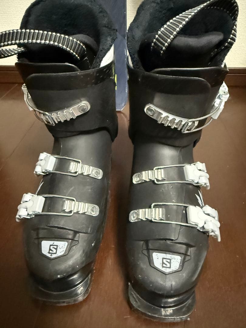 hartスキー板138 salomonブーツ23.0ストック　セット