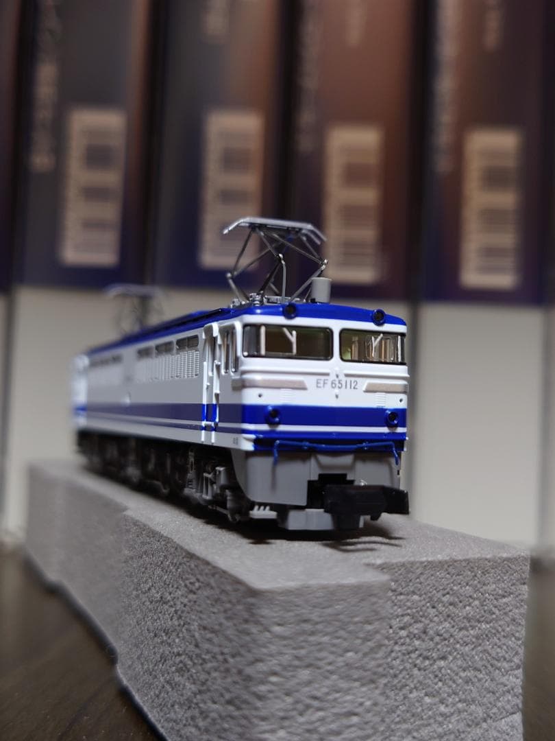 本日まで出品　トミックス　2114 　EF65112ユーロライナー色