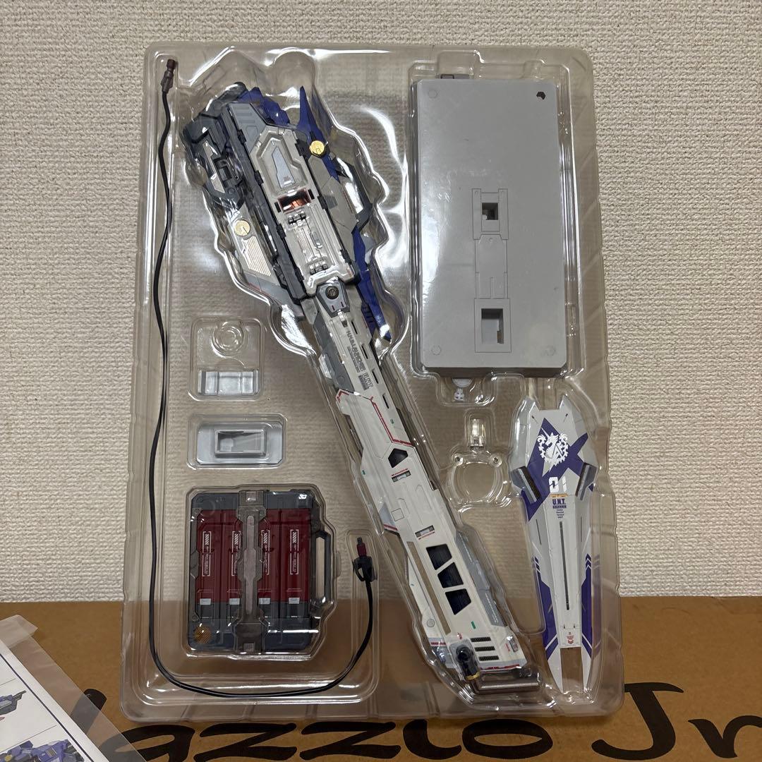 メタルビルドRX-93 ν GUNDAM & ハイパーメガバズー