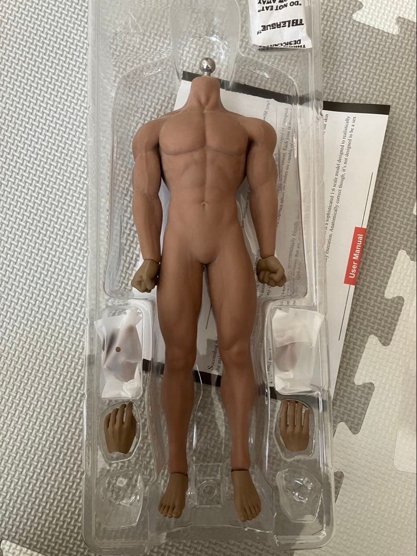 1/6 12インチ シームレス　素体　男性①