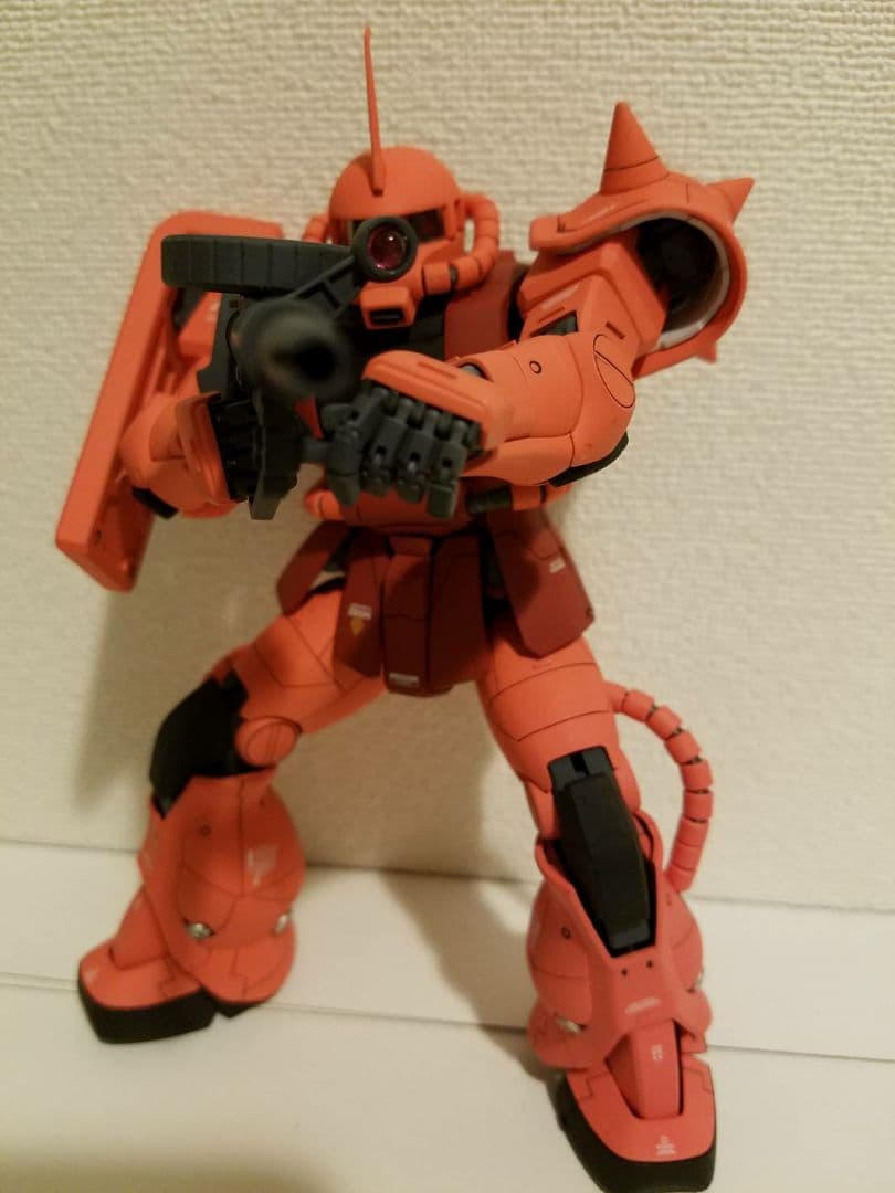 とし）MG シャア専用ザクⅡ　組立完成品
