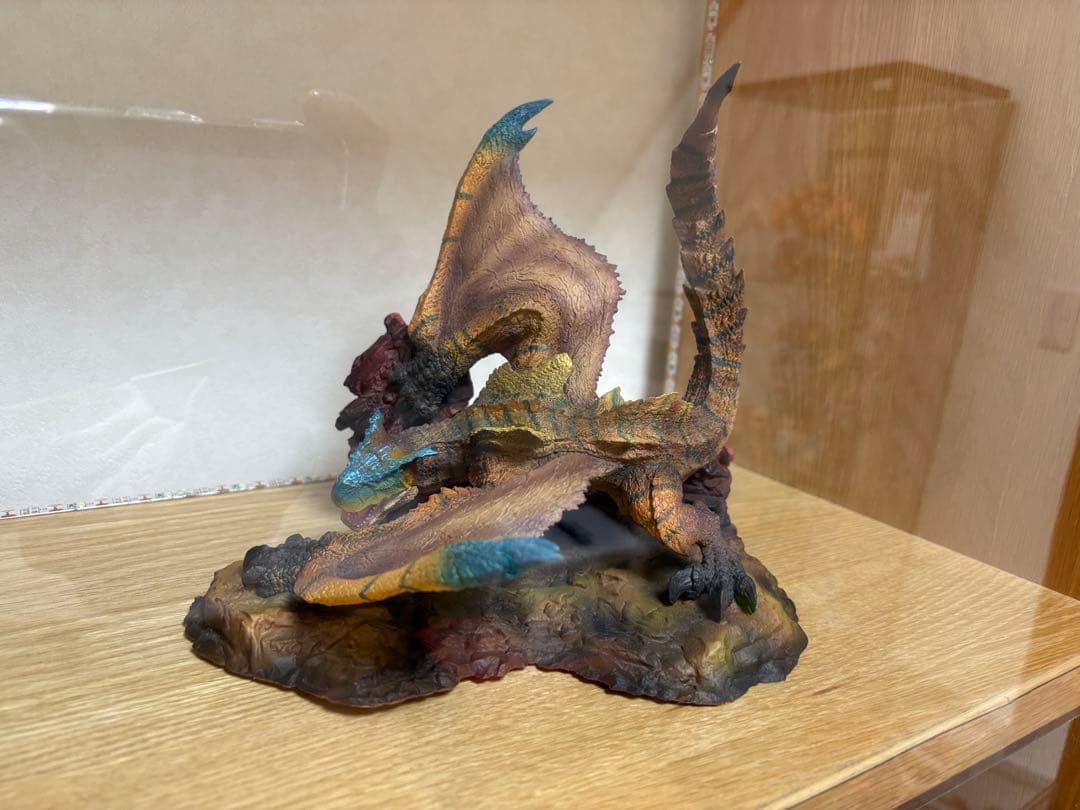 クリエイターズモデル　ティガレックス　開封品