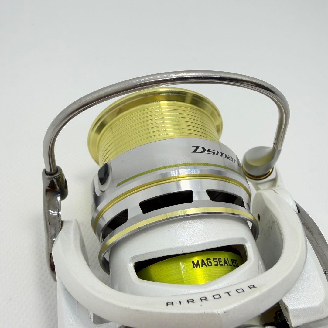 DAIWA　Dsmarts 2506PE リール　ディースマーツ　白　ダイワ