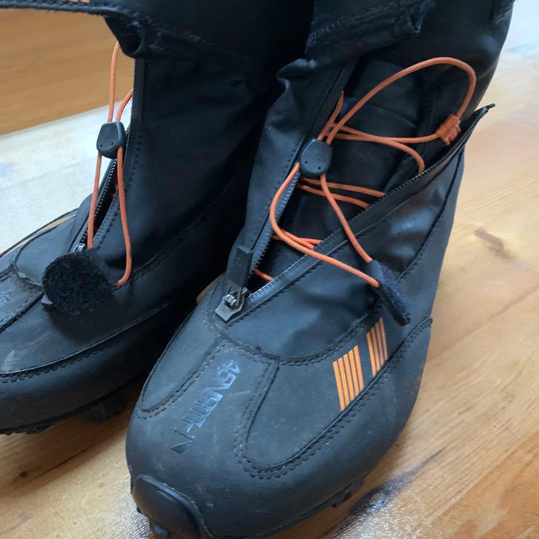 45NRTH（45ノース）　MTBシューズ　防寒　防水（28cm）