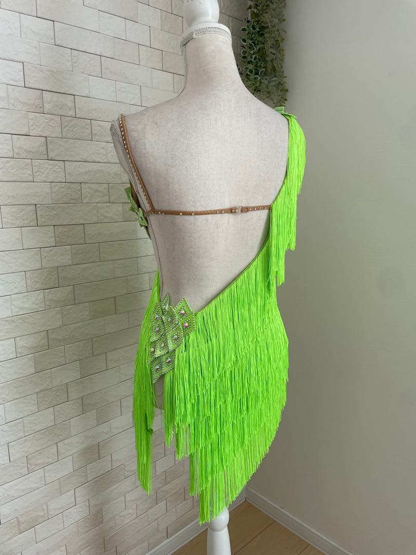 社交ダンス　ドレス⭐️ラテンドレス⭐️ネオンライムグリーンー　フリンジドレス