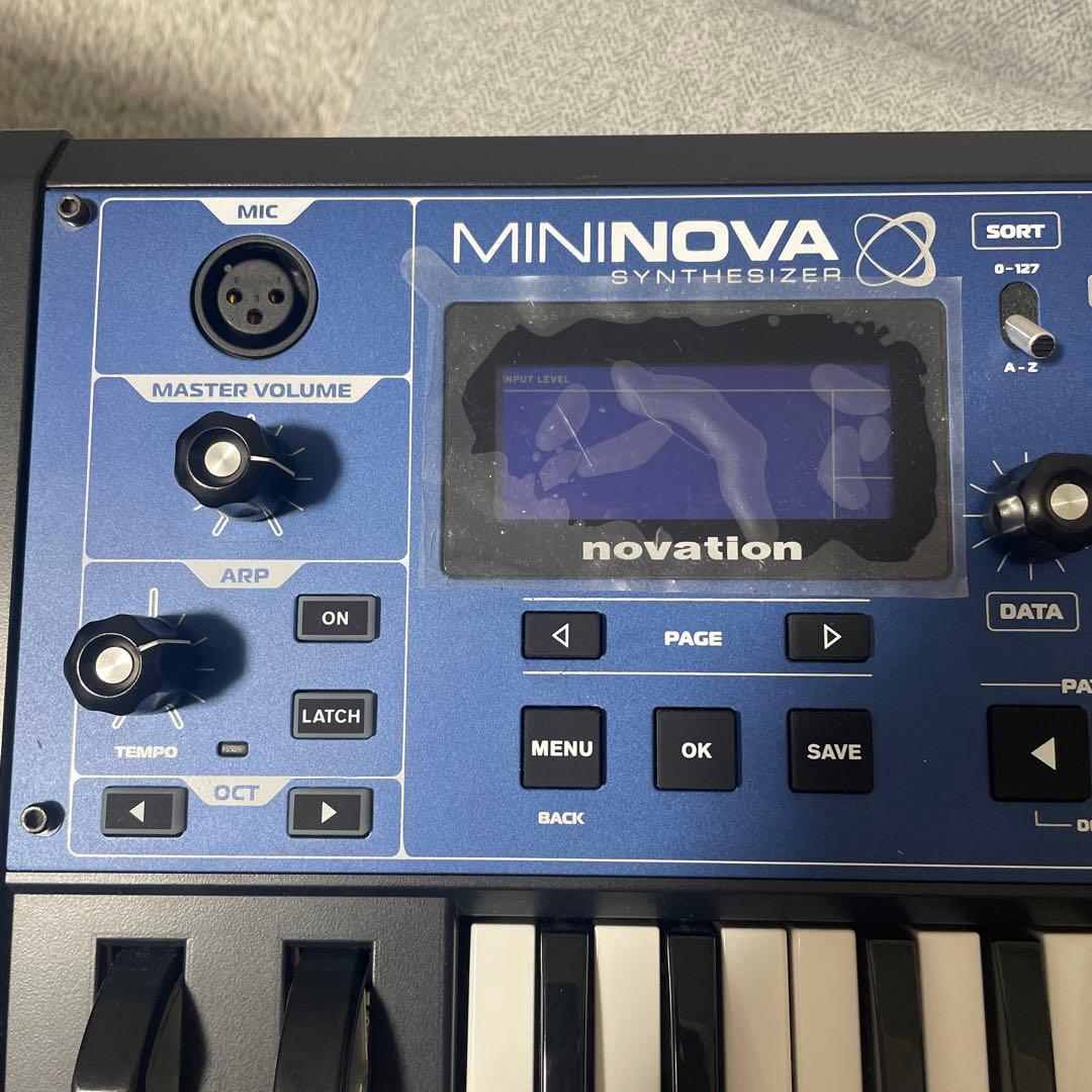 Novation Mininova 37鍵アナログモデリングシンセ