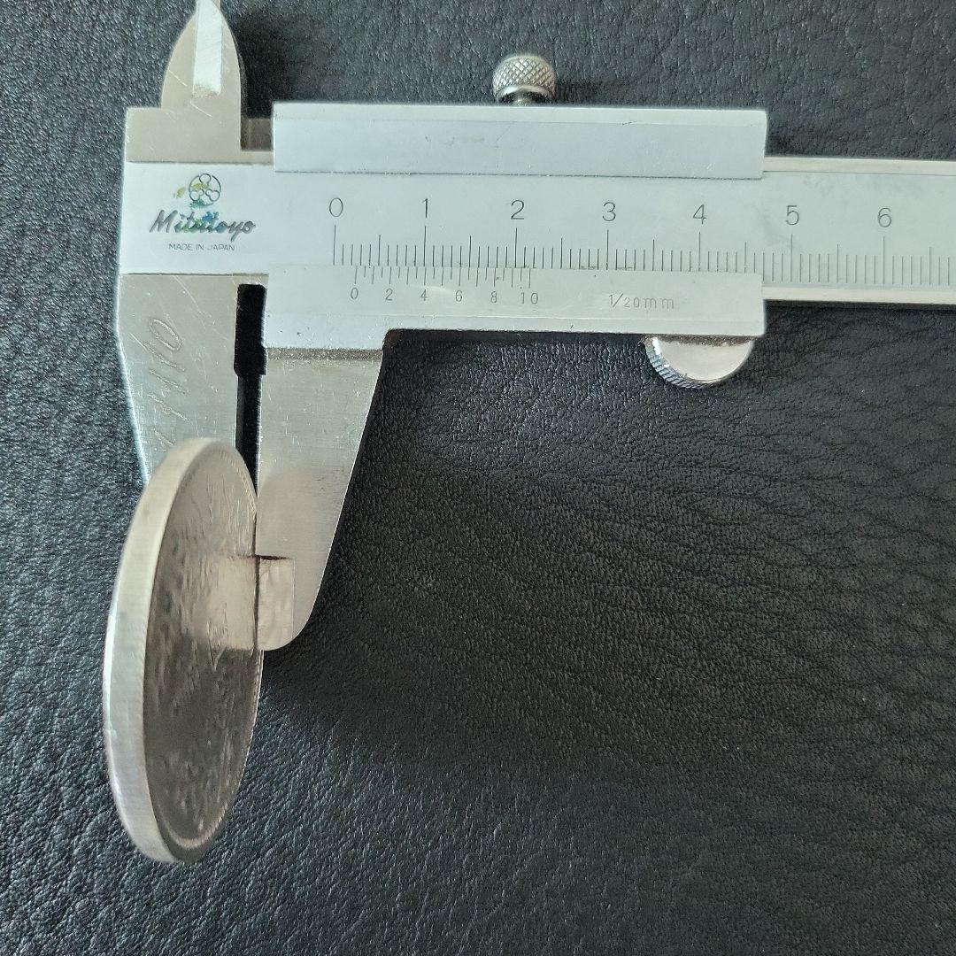 袁世凱銀貨　1枚　中華民国三年　壹園銀貨　美品