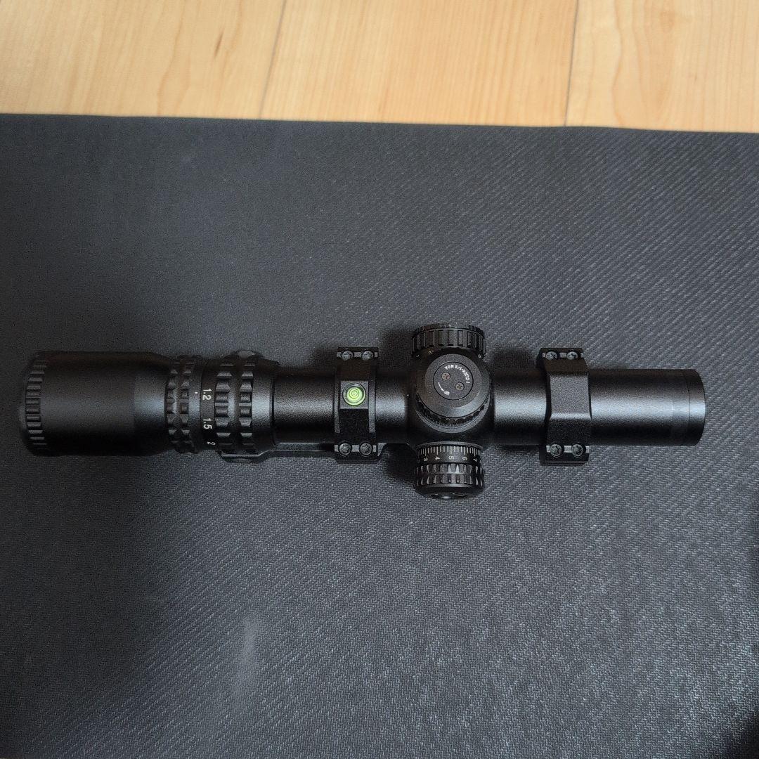 ノーベルアームズ TAC ONE スコープ　1.2-4 マウントレール付