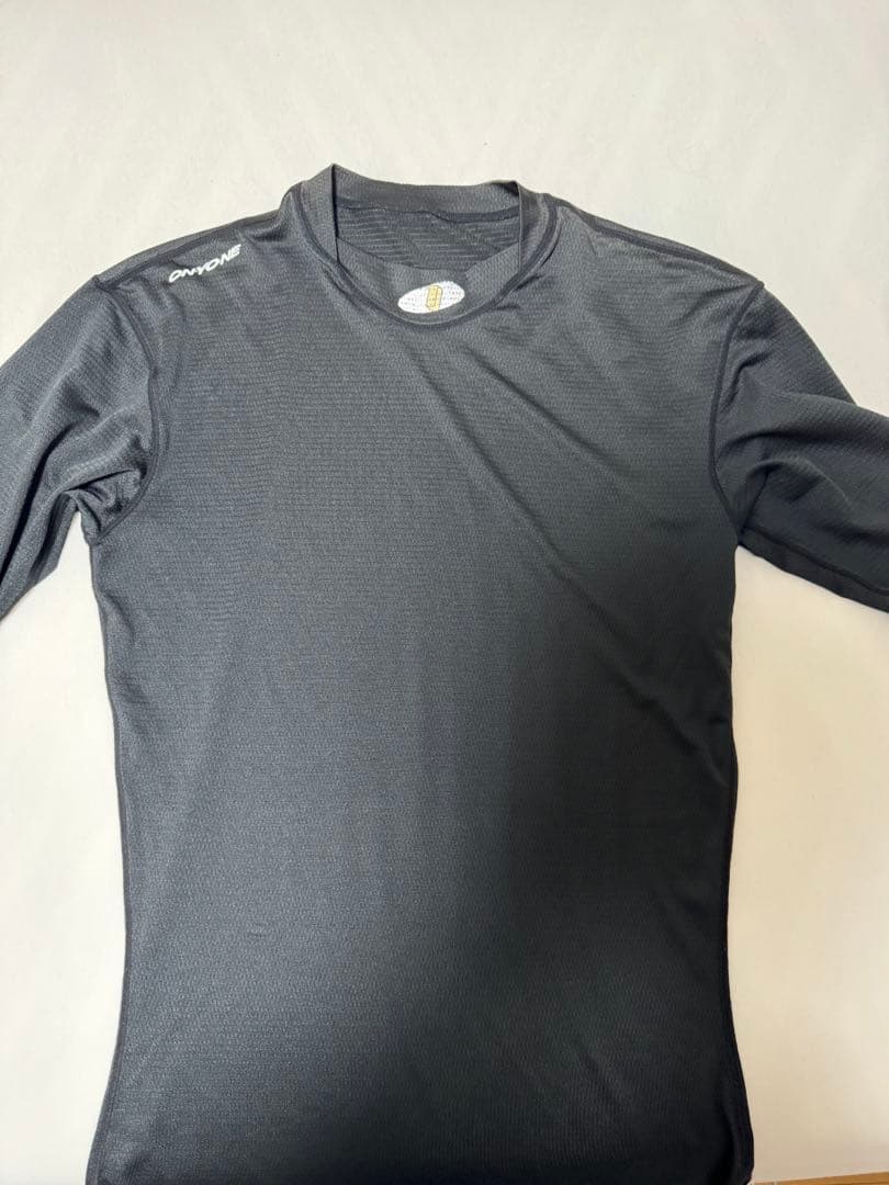 超希少アンダーシャツ ソフトバンク時代の内川選手