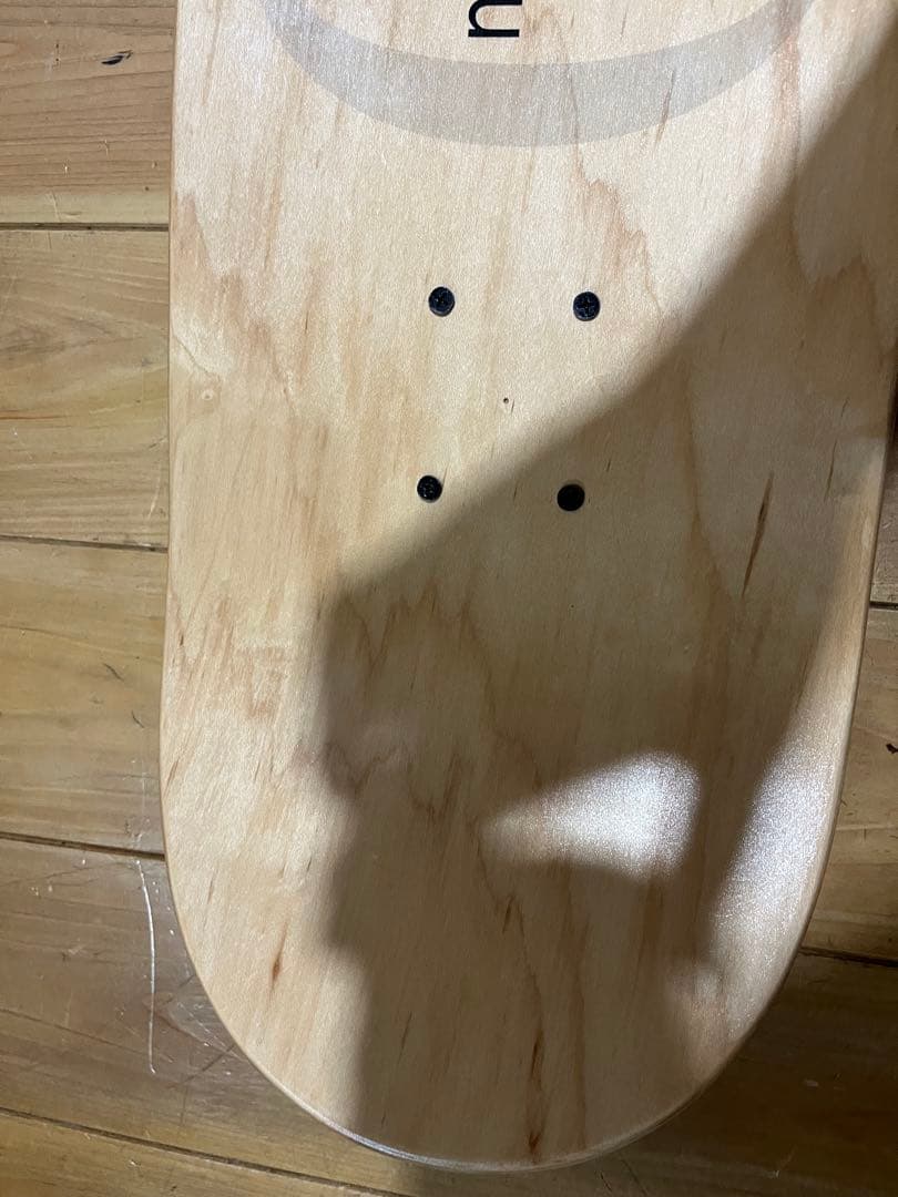 neru design works スケートボードデッキ脚付き