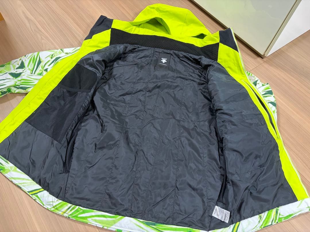 ★技術選モデル★お洒落　デサント　SIO スキーウエア上下　SAJ デモ