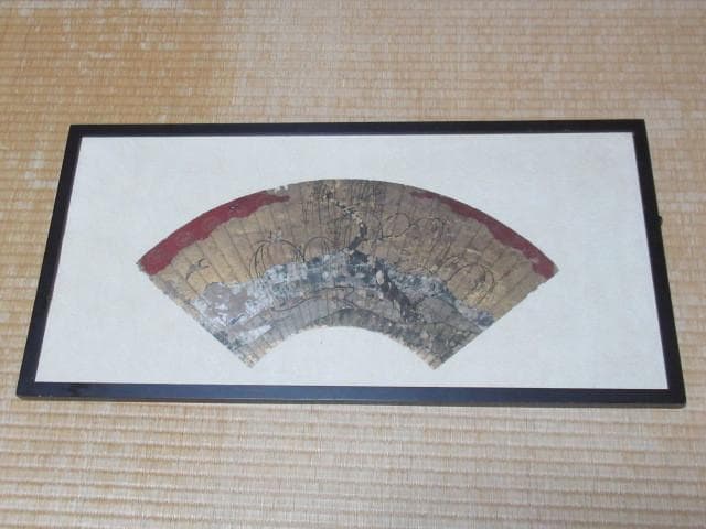 美品 江戸初期1600年頃 額装◆狩野派 狩野永徳 狩野尚信『梅に鳥』扇 大和絵